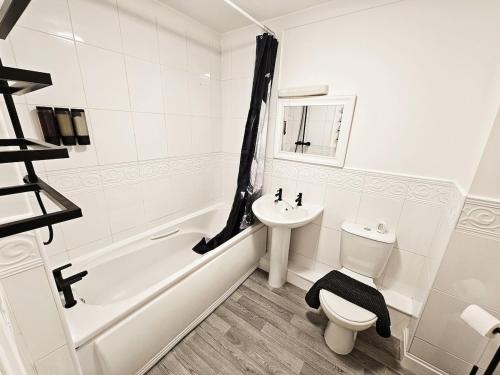 Afbeelding uit fotogalerij van Stylish Seafront Apartment with Bay Window Views in Cleethorpes