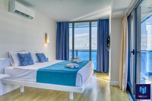 En eller flere senge i et værelse på HelloBatumi