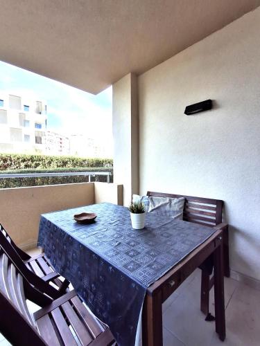 AREIAS DA ROCHA Beach Apartment