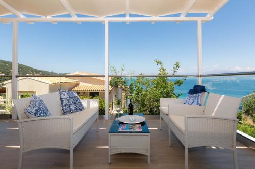 Alisachni Apartments Maisonette