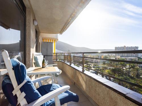 Live Los Cristianos Valdes Center 2