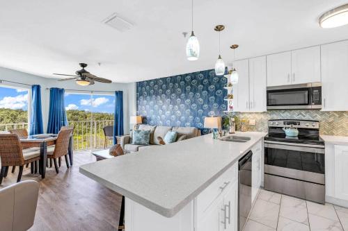 Kuchyň nebo kuchyňský kout v ubytování Ocean Cove Condo Key Largo Locus Maris