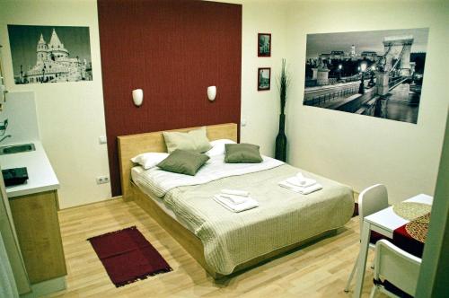 Little Americas Opera Apartments