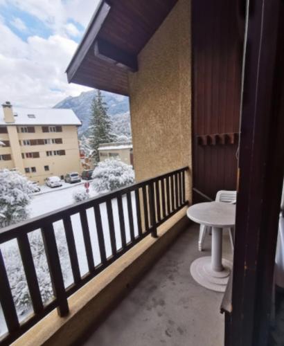 Nice 4-rooms duplex with balcony