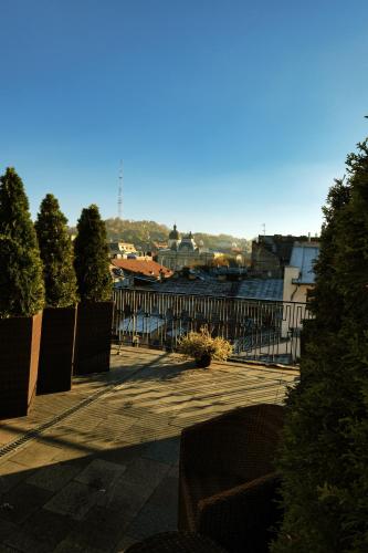 Rius Hotel Lviv — Balcony/Terrace