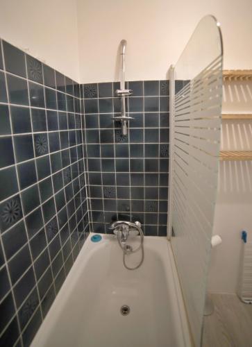 Kupatilo u objektu APPARTEMENT DUPLEX HYPER CENTRE