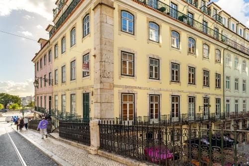 WHome Modern Comfort in Old Lisbon