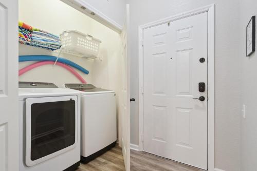 3BR Windsor Hills Condo Water Park and Skeeball Near Disney No Resort Fees photo 35
