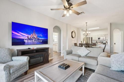 3BR Windsor Hills Condo Water Park and Skeeball Near Disney No Resort Fees photo 7