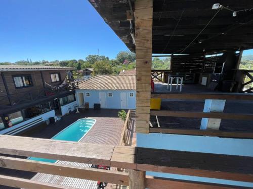 Balkón nebo terasa v ubytování Porto Pousada com café