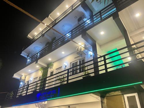 Ban công/sân hiên tại City Hotel Royal Crown