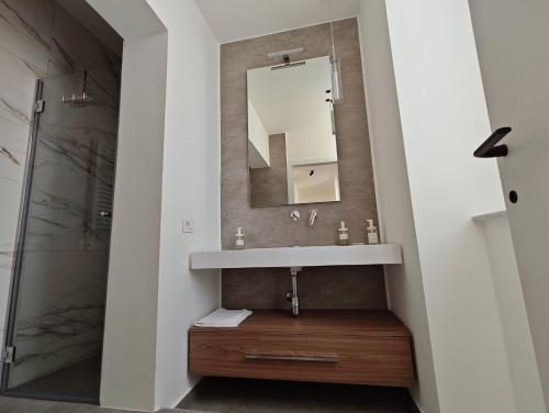 Tambasia, Elegant Rooms in Via Etnea photo 30