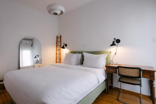 Unique 2BD 115m2 Design Apt with airconditioning near Acropolis