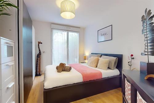 Afbeelding uit fotogalerij van Appartement T2 exceptionnel avec Terrasse in Drancy