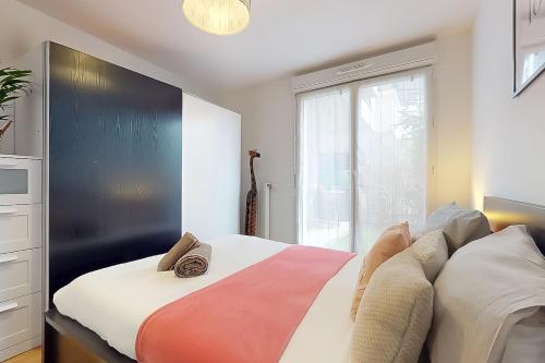 Ένα ή περισσότερα κρεβάτια σε δωμάτιο στο Appartement T2 exceptionnel avec Terrasse