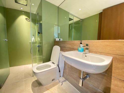 Et badeværelse på Kuala Lumpur City Center Residence