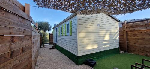 Billede fra billedgalleriet på Bungalow Privé - Calme - Climatisation - Parking gratuit i Châteauneuf-les-Martigues