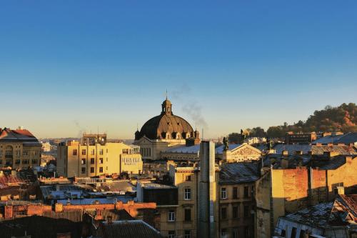 Rius Hotel Lviv — City view