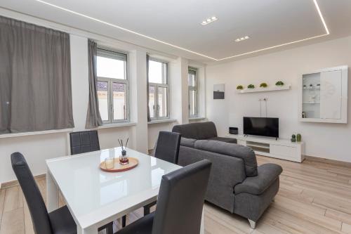 Etherea Apartment photo 10