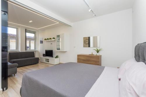 Etherea Apartment photo 15