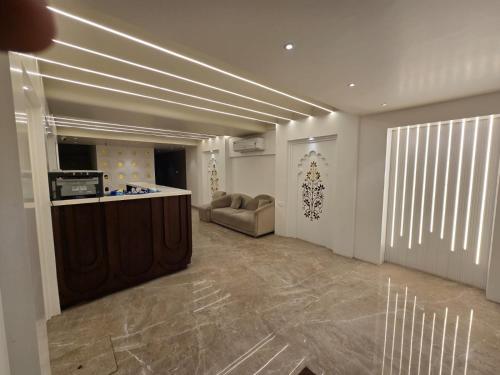 Khu vực ghế ngồi tại Hotel Sanidhyam Bliss