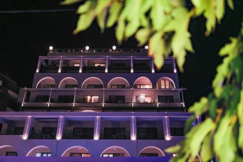 Secret Paradise Hotel & Spa — Property building
