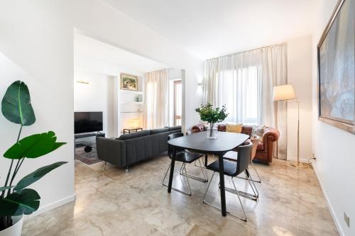 Easylife - Milano - Spallanzani 15 - Porta Venezia
