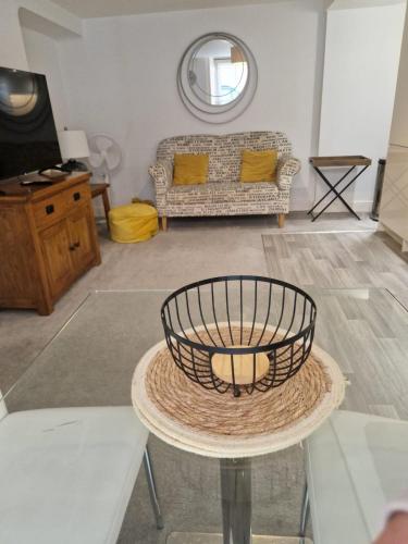 Et opholdsområde på Cosy central apt Free parking Wi-Fi