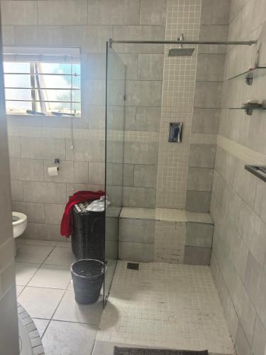 Et badeværelse på 22 on BREEZAND