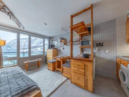 Studio skis aux pieds avec wifi, La Daille
