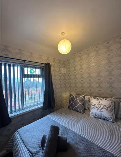 Contractor & Family Sleeps 5 Bham HS2 Parking for 3 photo 42