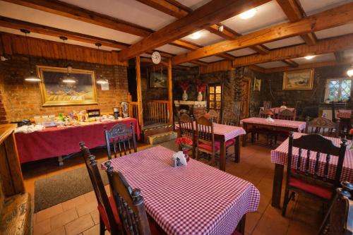 En restaurant eller et andet spisested på SCOTS pokoje gościnne