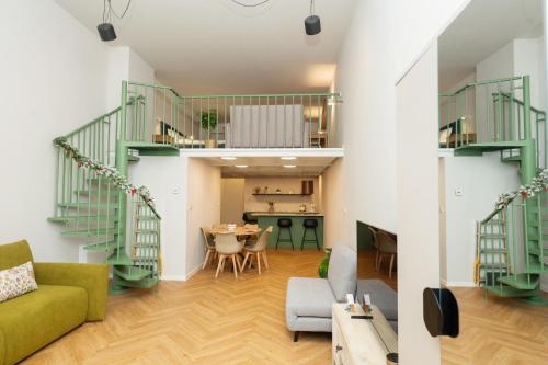 Prague City Center 99m2 Andel Family Apartment for 6 Bath and Shower Self Check in