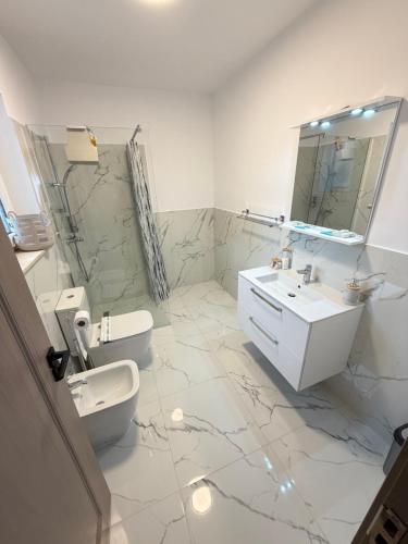 Koupelna v ubytování Cameră dublă Suceava