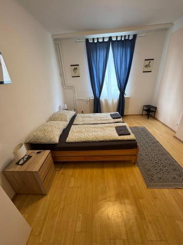 Premium Apartment near Park