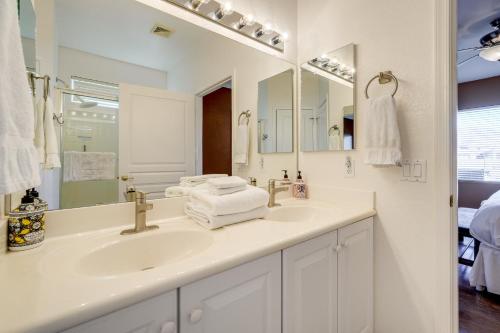 Et badeværelse på Superstition Mtn Views! Gold Canyon Hot Tub