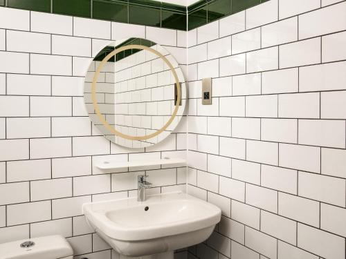 Koupelna v ubytování ibis Styles London Gloucester Road