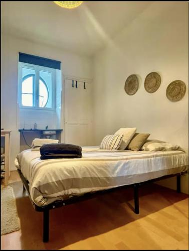 Le Perchoir Toulousain - Studio with Shared WC in the Heart of Rue Alsace Lorraine