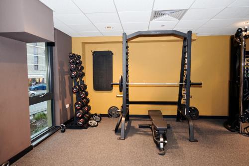 Stylish Modern 2Bed Apartment - Free Parking&Gym photo 25