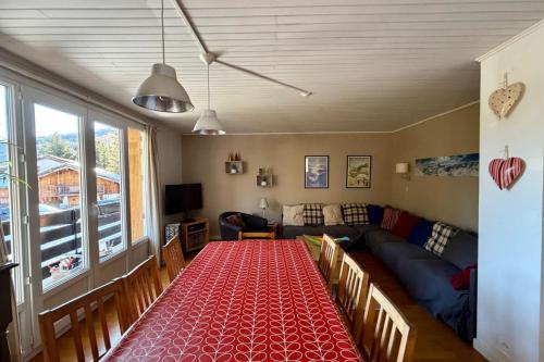 75m With Balcony Near The Slopes!
