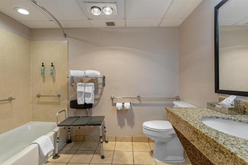 Koupelna v ubytování Best Western Hunt's Landing Hotel Matamoras Milford