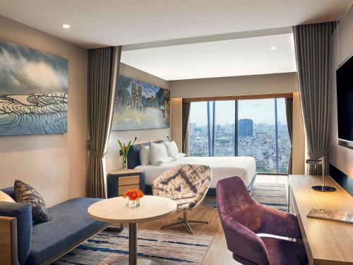 TV a/nebo společenská místnost v ubytování Novotel Hanoi Thai Ha