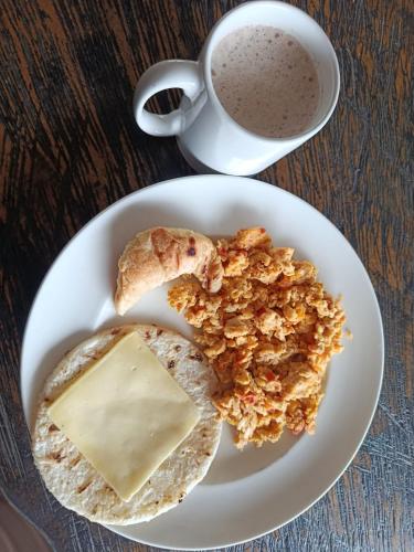 Φαγητό σε αυτό το ξενοδοχείο ή κάπου εκεί κοντά