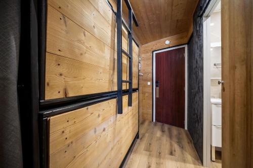 Stylish Studio Apt, Alpine Nest with Panoramic VT Views, Sleeps 4 - Résidence Les Hauts De La Vanoise