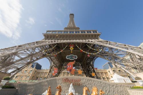 Địa danh địa phương gần khách sạn