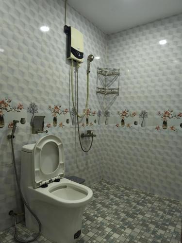 Et badeværelse på Homestay Phuc An A5-57