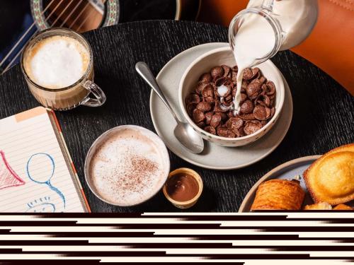 Φαγητό σε αυτό το ξενοδοχείο ή κάπου εκεί κοντά