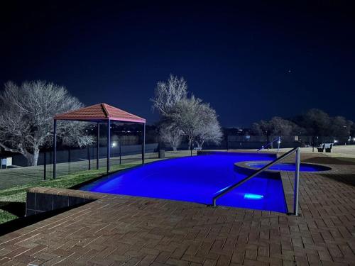 Swimmingpoolen hos eller tæt på Villa by The Vaal River