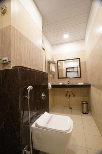 Phòng tắm tại HnM-The Boutique Hotel, Udaipur