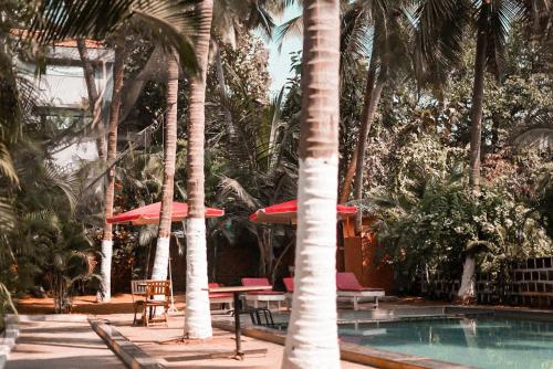 Swimmingpoolen hos eller tæt på The Rosewood by Advaya